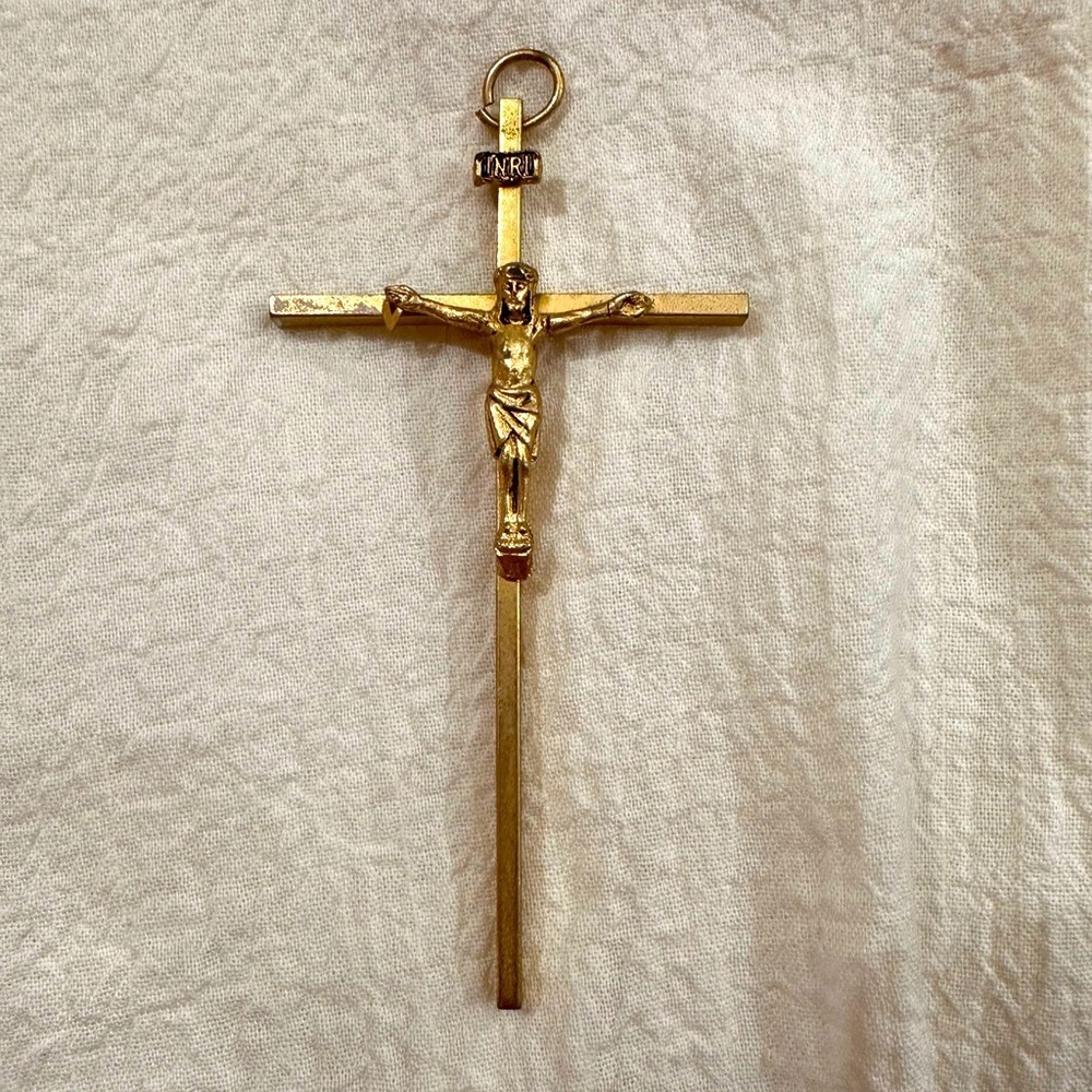 Crucifix, religious decor, Jesus Christ on Cross, metal hanging cross gold color